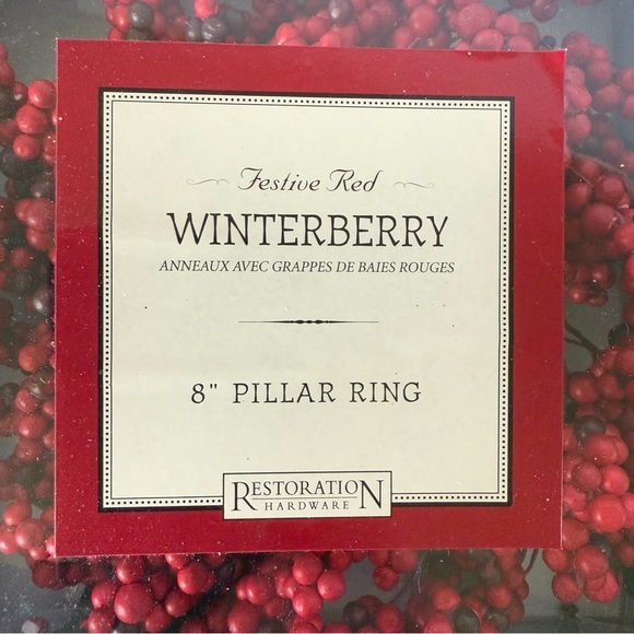 Restoration Hardware Festive Red Winterberry 8” Pillar Candle Ring Mini Wreath - Picture 4 of 8